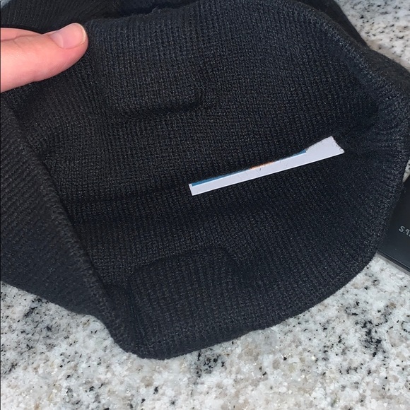 Bluetooth music black beanie hat unisex - Picture 4 of 8